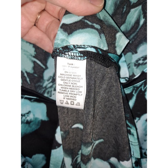 Susan Graver‎ 2 Piece Green Sheer Button Up and Sleeveless Blouse - Picture 5 of 11